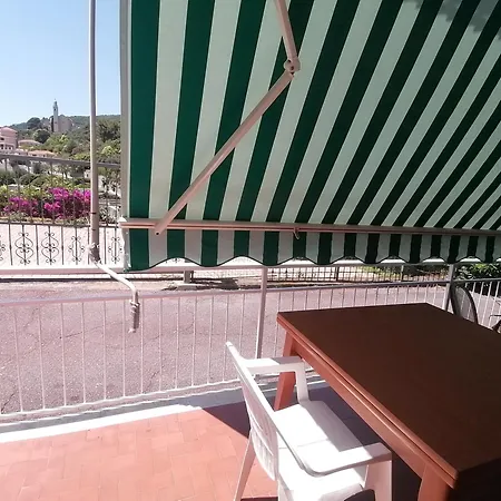 Fiori D'alassio Vacanze Liguria Bed & Breakfast *