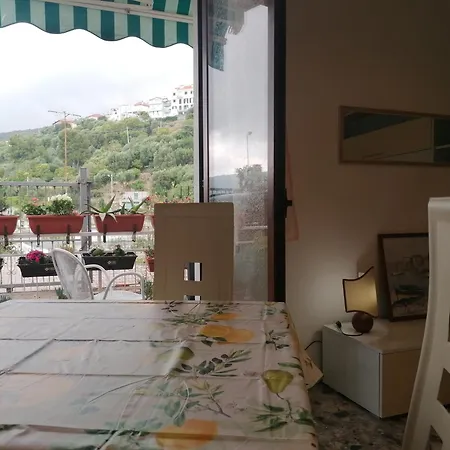 Fiori D'alassio Vacanze Liguria ベッド・アンド・ブレックファスト *