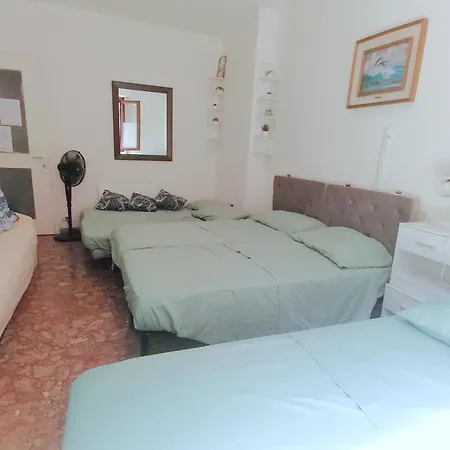 Fiori D'alassio Vacanze Liguria * アラッシオ